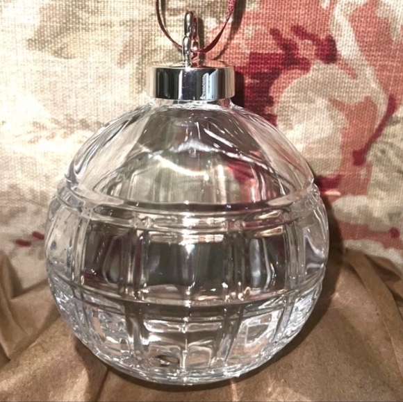 Ralph Lauren Hudson Clear Crystal Ornament with Red Ribbon - Picture 4 of 5